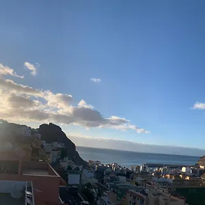 En La Gomera, Playa De Santiago, Alajero Apartment