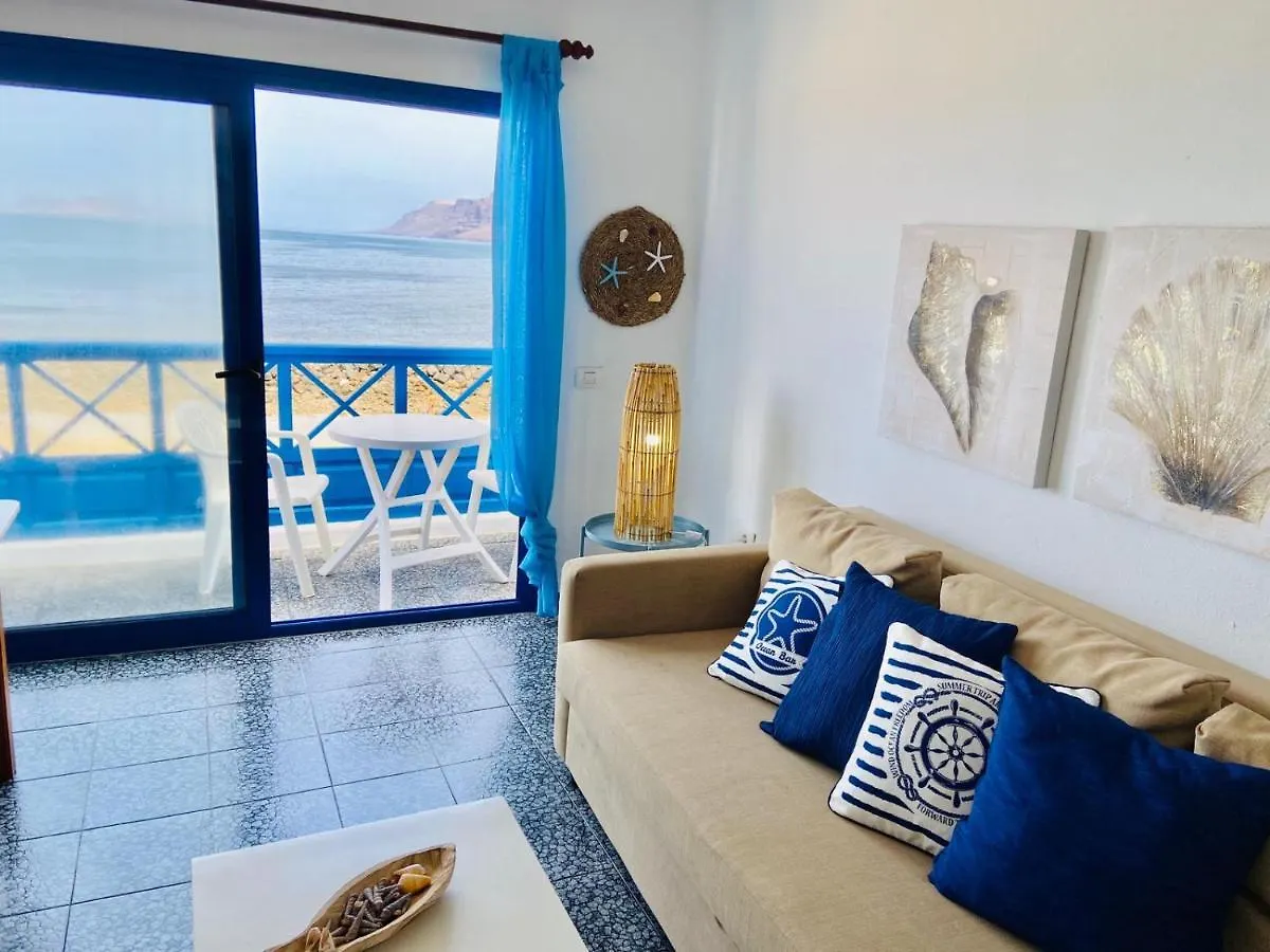 Mirador Del Risco De Famara Apartment Spain